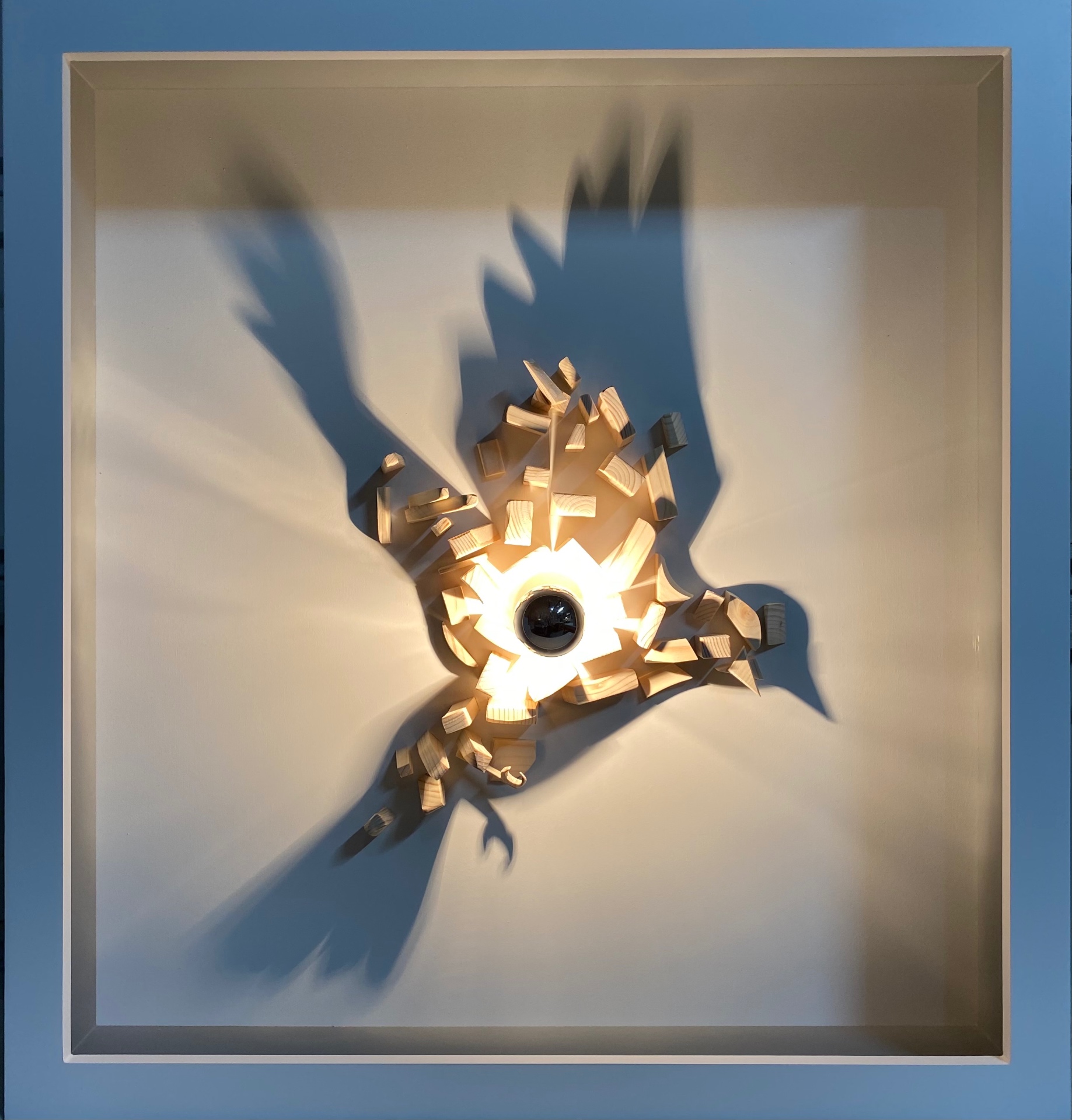Abstract Silhouette in sculpted natural wood